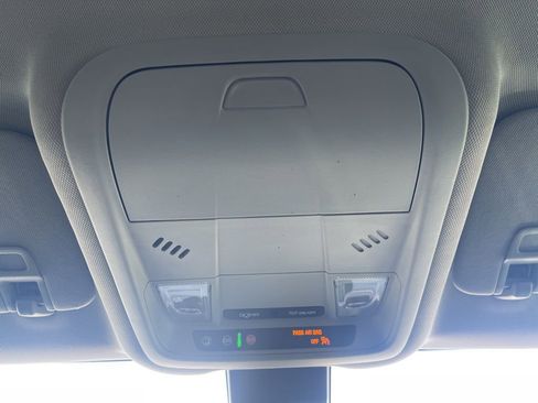 Used 2022 Chevrolet Equinox LT image 27