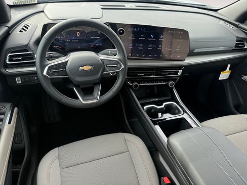New 2026 Chevrolet Traverse LT w/ Driver Confidence Package image 15