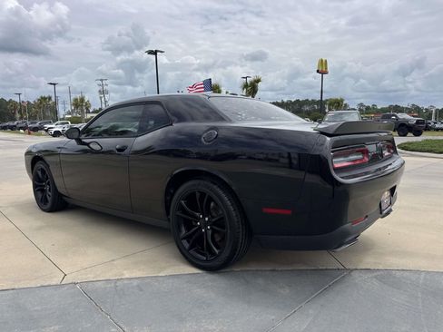 Used 2016 Dodge Challenger R/T w/ Blacktop Package RWD image 5