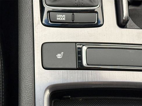 Used 2016 Hyundai Genesis 3.8 image 32