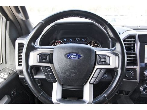 Used 2018 Ford F150 Platinum AWD/4WD image 14