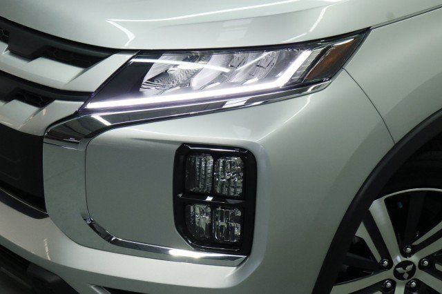 New 2026 Mitsubishi Outlander Sport ES AWD/4WD image 2