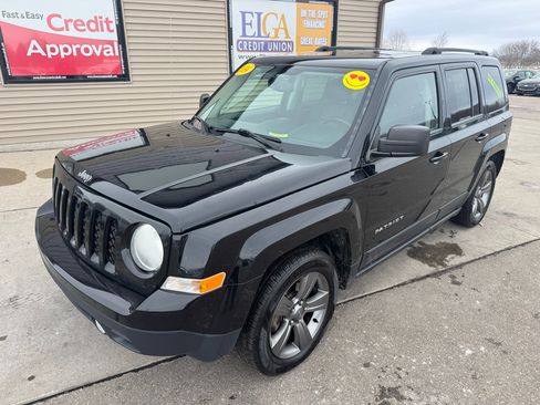 Used 2014 Jeep Patriot High Altitude image 1