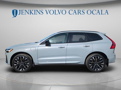 New 2026 Volvo XC60 T8 Ultra w/ Protection Package Premier image 6