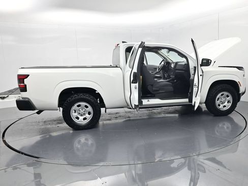 Used 2024 Nissan Frontier S AWD/4WD image 52