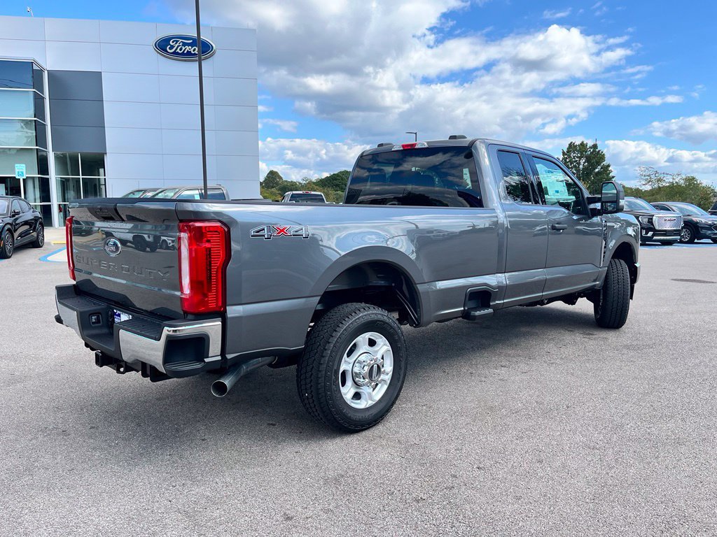 New 2026 Ford F350 XLT AWD/4WD image 6