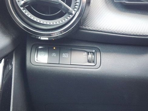 Used 2025 Chevrolet Equinox LT image 23