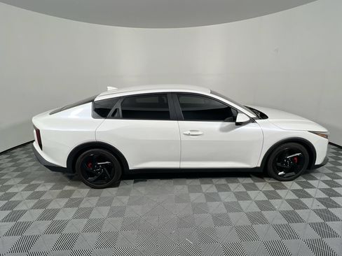 Certified 2025 Kia K4 EX FWD image 2