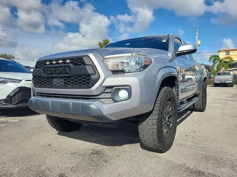 Used 2021 Toyota Tacoma SR5 image 2