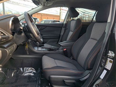 Used 2023 Subaru Crosstrek 2.0i Premium image 12