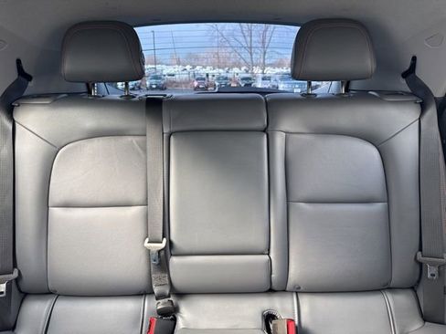 Used 2018 Chevrolet Bolt Premier w/ Driver Confidence II Package image 17