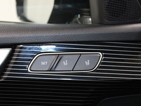 Used 2024 Hyundai Palisade Calligraphy image 42