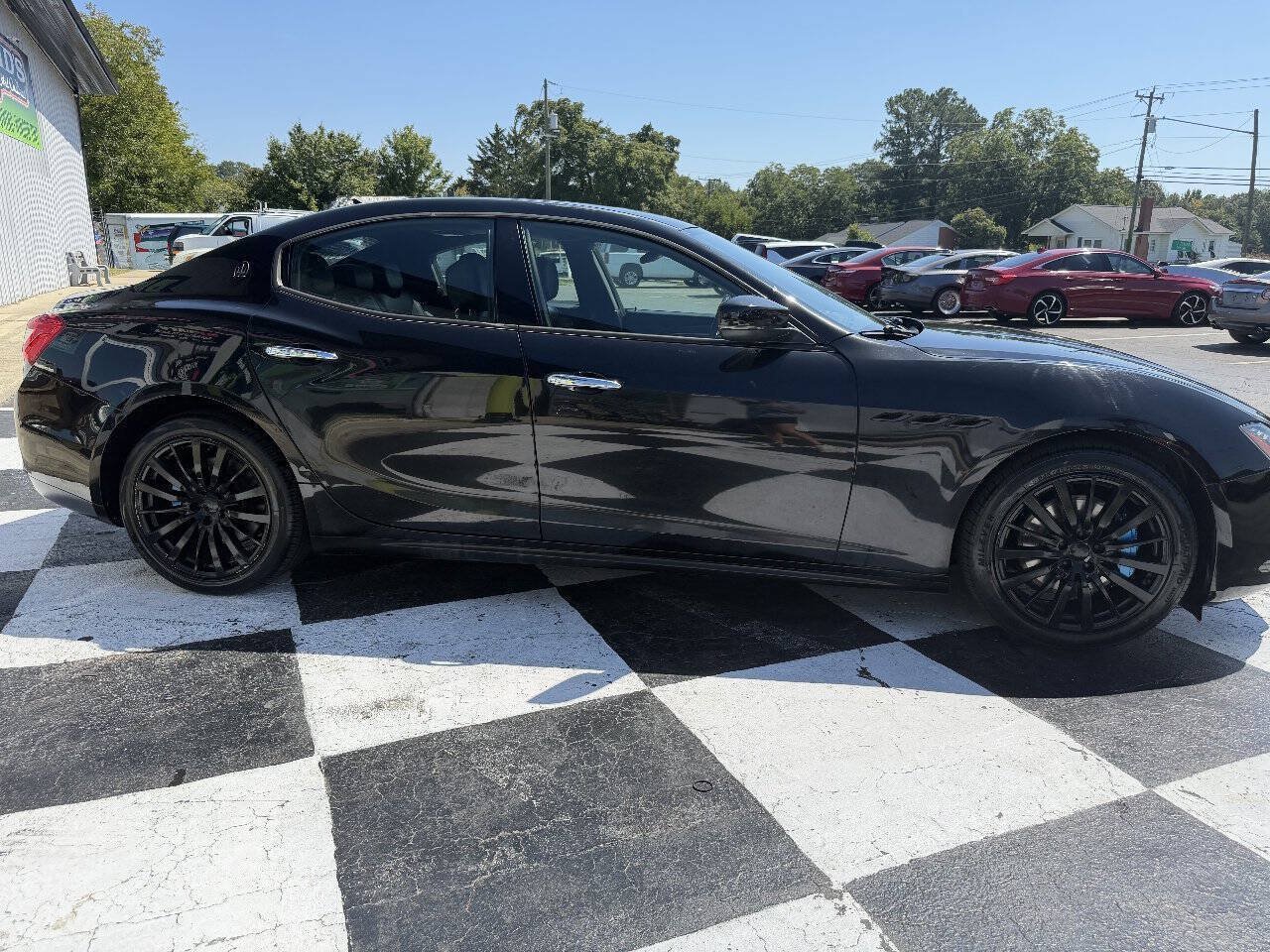 Used 2017 Maserati Ghibli RWD image 5