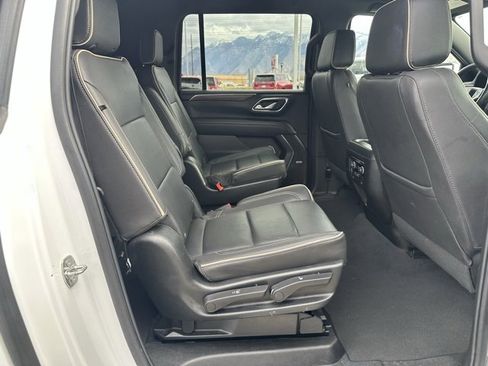 Certified 2023 Chevrolet Suburban Premier image 19