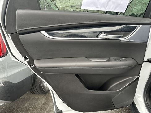 Certified 2024 Cadillac XT5 Premium Luxury image 23