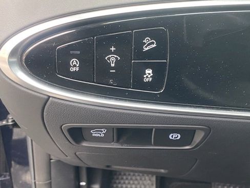 Used 2025 Genesis GV70 2.5T image 26