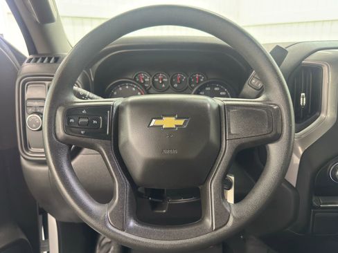 Used 2020 Chevrolet Silverado 1500 W/T image 17