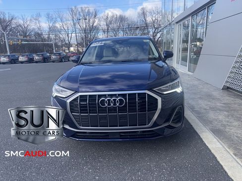 Certified 2025 Audi Q3 2.0T Premium Plus w/ Premium Plus Package image 33