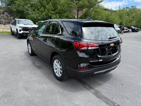 Used 2024 Chevrolet Equinox LT AWD/4WD image 3
