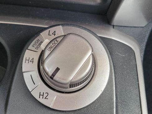 Used 2018 Toyota 4Runner SR5 image 14