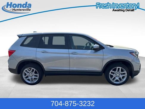 Used 2024 Honda Passport EX-L image 9