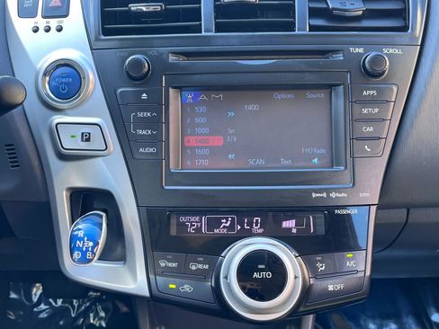 Used 2012 Toyota Prius V Three FWD image 18