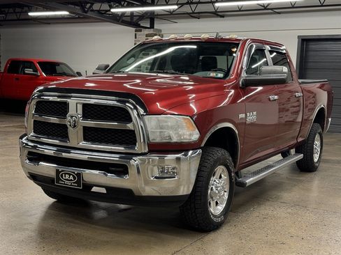 Used 2013 RAM 2500 SLT w/ Luxury Group AWD/4WD image 3