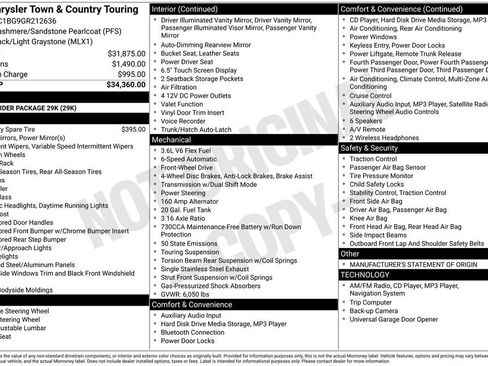 Used 2016 Chrysler Town & Country Touring FWD image 29