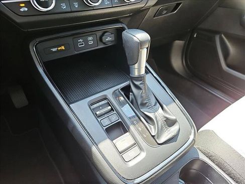 Used 2025 Honda CR-V EX image 11