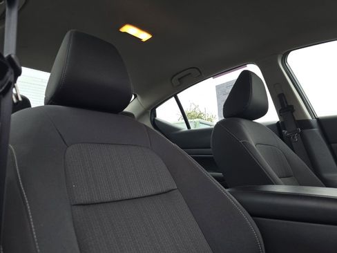 Used 2023 Nissan Altima 2.5 SV image 13