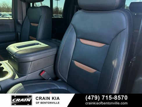 Used 2022 GMC Sierra 2500 AT4 w/ AT4 Preferred Package image 24
