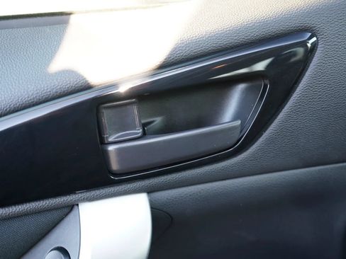Used 2024 Mitsubishi Eclipse Cross LE AWD/4WD image 34