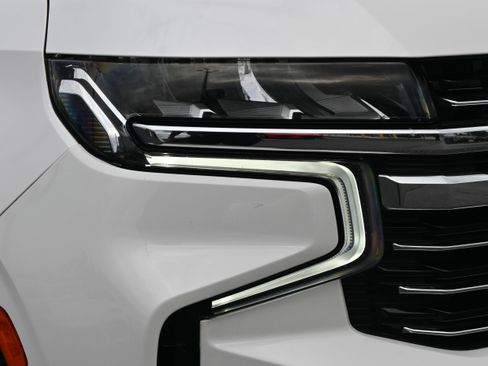 Used 2021 Chevrolet Tahoe LT w/ LT Signature Package image 13