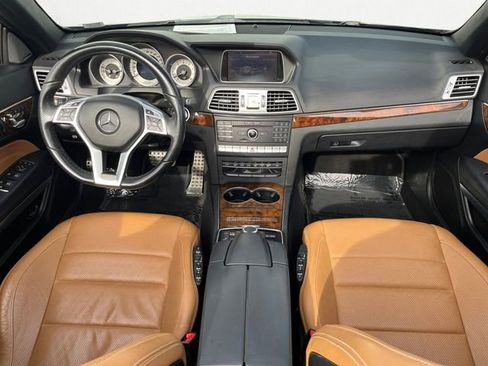 Used 2017 Mercedes-Benz E 400 Cabriolet image 11