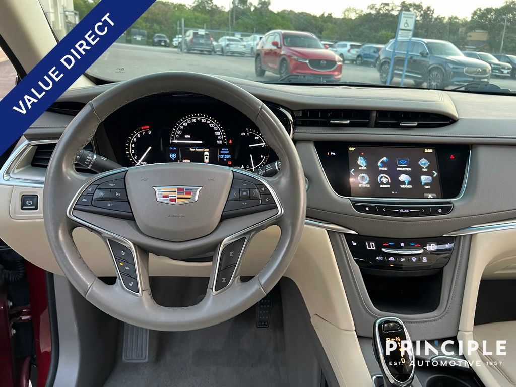 Used 2018 Cadillac XT5 Luxury w/ Driver Awareness Package FWD image 21