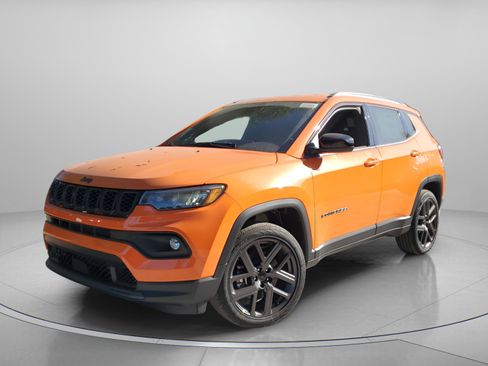 New 2026 Jeep Compass Latitude AWD/4WD image 2