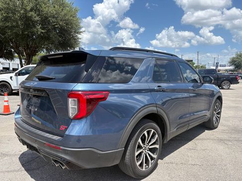 Used 2020 Ford Explorer ST AWD/4WD image 2