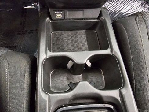 Used 2021 Honda CR-V LX image 17