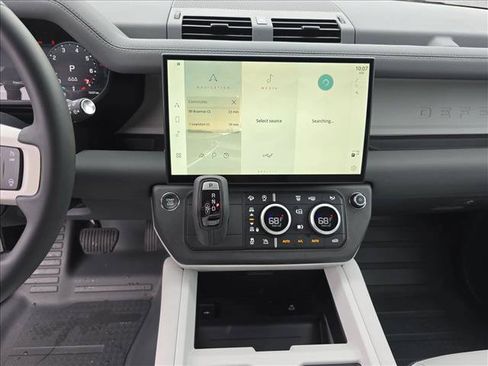 Used 2026 Land Rover Defender 110 S AWD/4WD image 21
