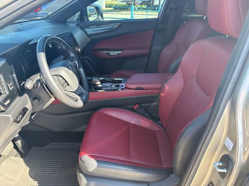 Used 2022 Lexus NX 350 Premium image 10