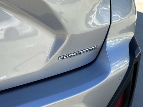 Certified 2025 Subaru Crosstrek 2.5i Limited w/ Crosstrek Mirror Package image 8