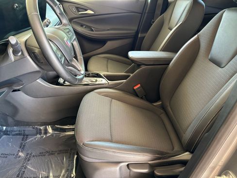 Used 2025 Buick Encore GX Preferred FWD image 25