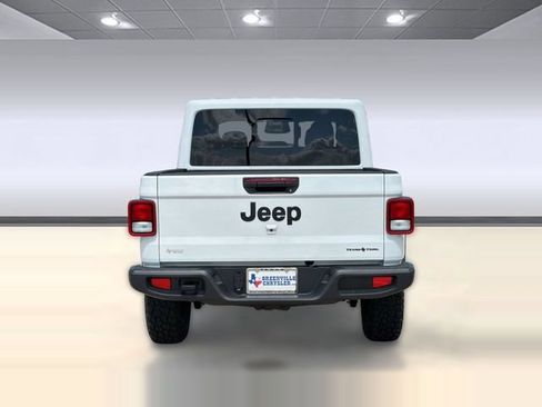 New 2026 Jeep Gladiator Sport AWD/4WD image 10