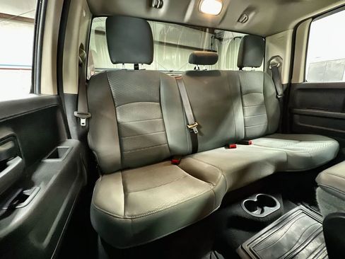 Used 2019 RAM 1500 Express w/ Express Value Package AWD/4WD image 22