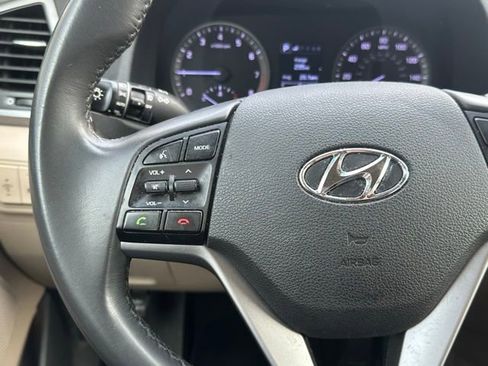 Used 2017 Hyundai Tucson SE Plus image 21