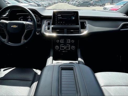 Used 2023 Chevrolet Tahoe High Country w/ Premium Package image 21