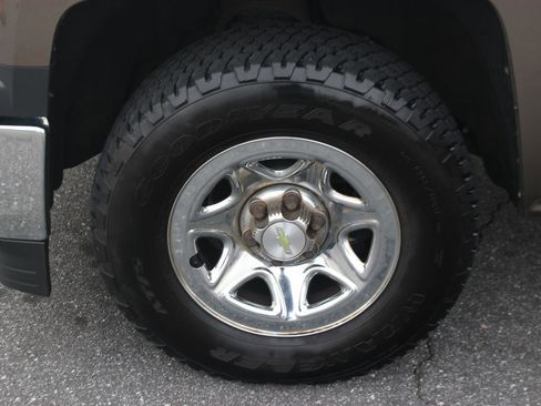 Used 2015 Chevrolet Silverado 1500 LS w/ LS Convenience Package image 29