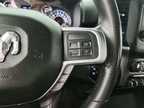 Used 2021 RAM 2500 Big Horn AWD/4WD image 17