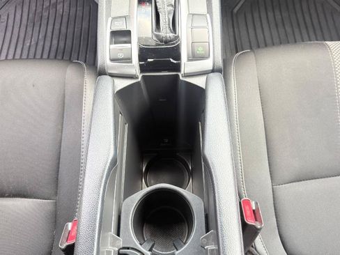 Used 2020 Honda Civic Sport image 13