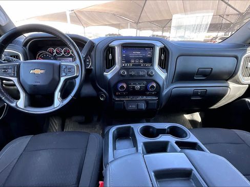 Used 2022 Chevrolet Silverado 1500 LT image 14